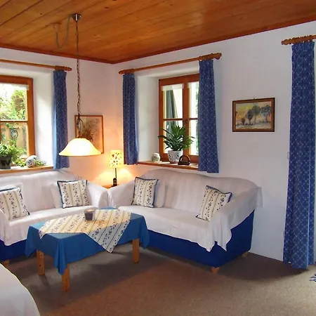 Apartment Landhaus Dengler *