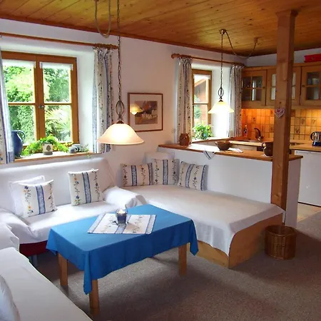 Apartment Landhaus Dengler *